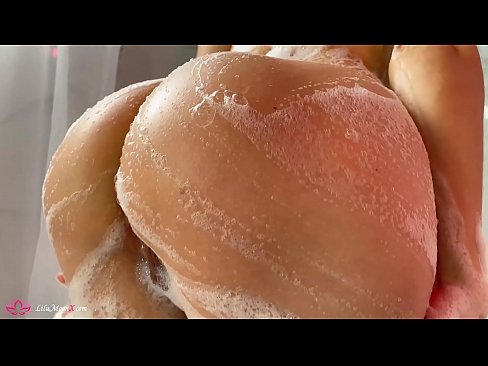 ❤️ Brunetka masturbira pičko z vibratorjem do intenzivnega orgazma pod tušem ❤ Porno pri nas sl.tubesexer-com.ru ❤